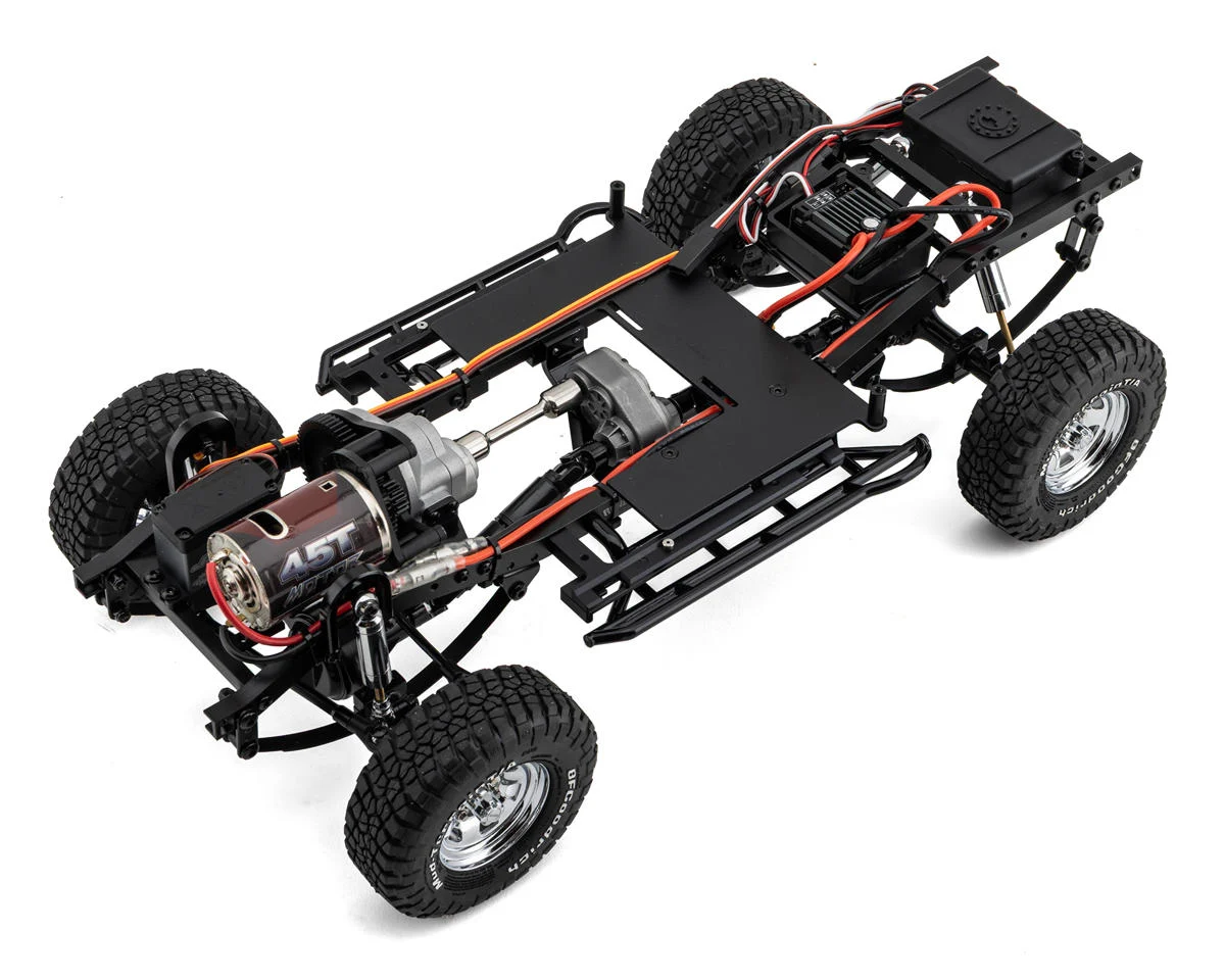 RC4WD Trail Finder 2 1/10 RTR 4WD Electric Trail Truck w/1985 Toyota Pickup Body w/2.4GHz Transmitter (Quick Release Body Mount) – image 2