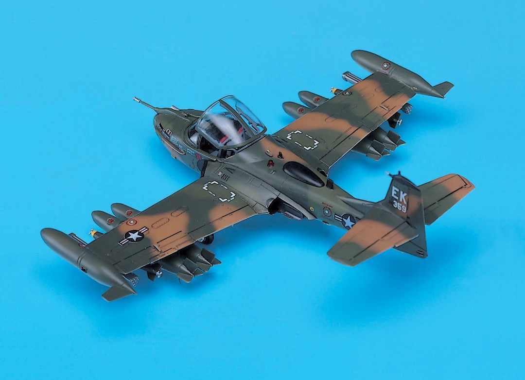 Academy 1/72 A-37B – image 1