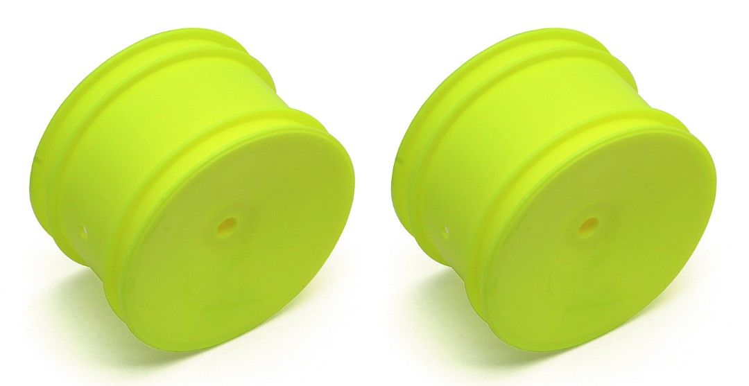 Team Associated 2WD/4WD Rear Wheels, 2.2 in 12 mm Hex yellow (2) – image 1