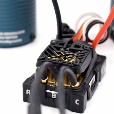 Castle Mamba Micro X2, 16.8V, WP Sensored ESC with 2280KV Combo – image 1